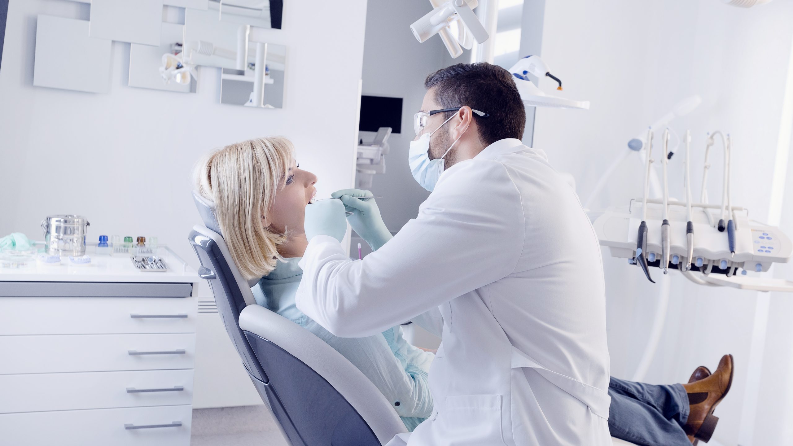 Dentist in Mojave, CA